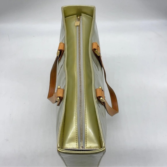 Auth Louis Vuitton  Monogram Vernis Gris Columbus M91028 Tote Bag GUC - Picture 12 of 17